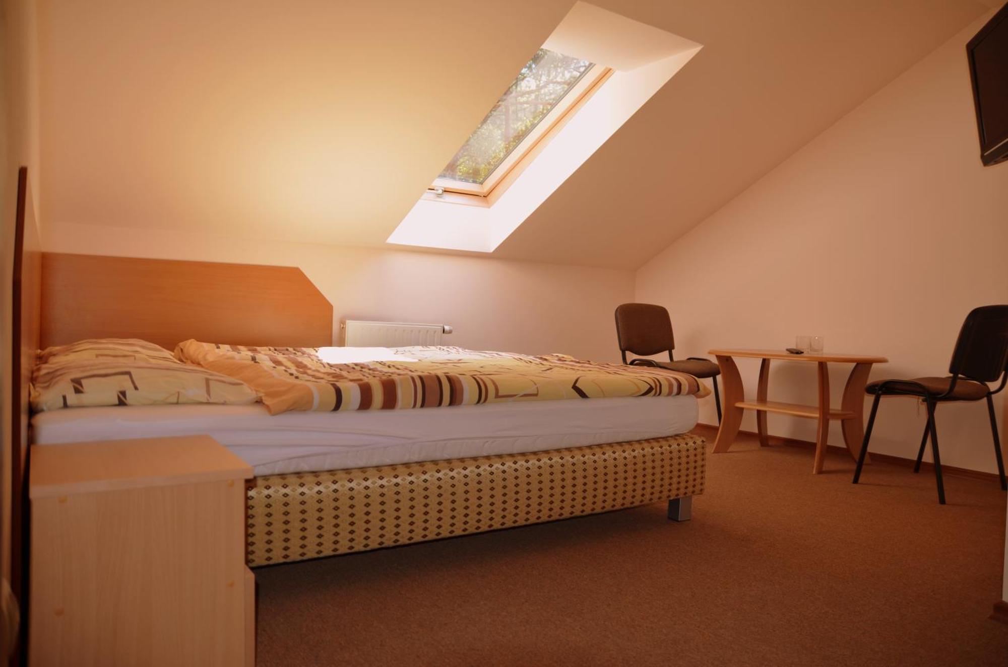 Bed and Breakfast Lesny Zakatek Smardzewice Exterior foto